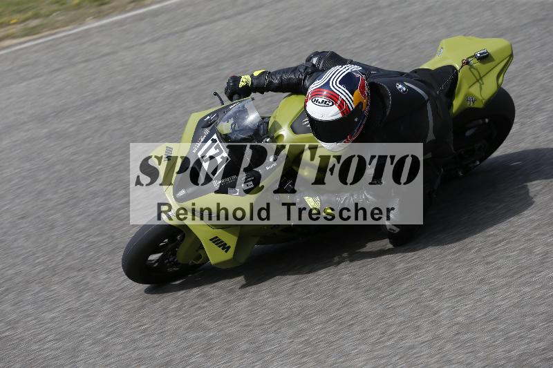 /10 20.04.2026  Pluess Moto Sport ADR/Freies Fahren/171